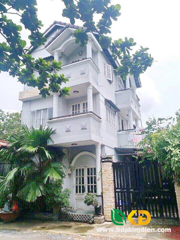 Bán nhà biệt thự mini 2 lầu, 126 Nguyễn Văn Tạo, Nhà Bè.